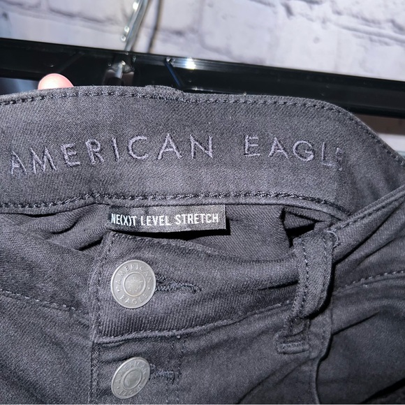 American Eagle High Rise Jeggings Button Fly Distressed Jeans Size 12 - Picture 8 of 9